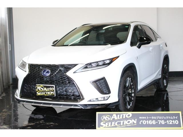 Lexus RX 2020 — фото автомобиля 1