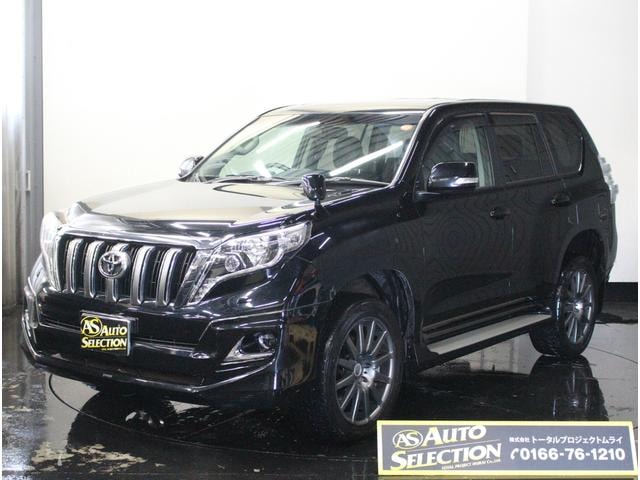Toyota LAND CRUISER PRADO 2016 — фото автомобиля