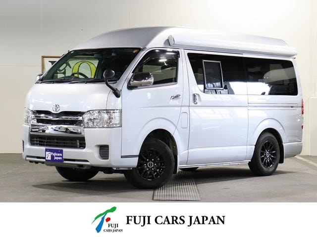 Toyota HIACE VAN 2017 — фото автомобиля 1