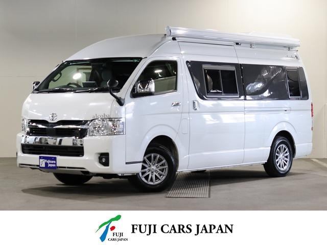 Toyota HIACE VAN 2024 — фото автомобиля