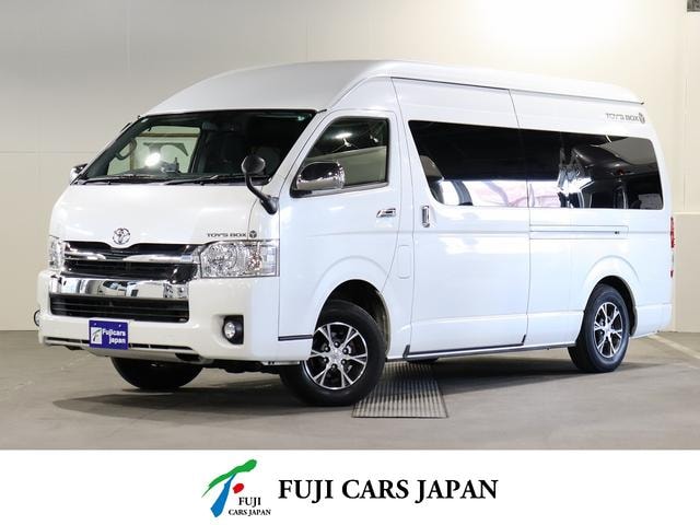 Toyota HIACE VAN 2015 — фото автомобиля