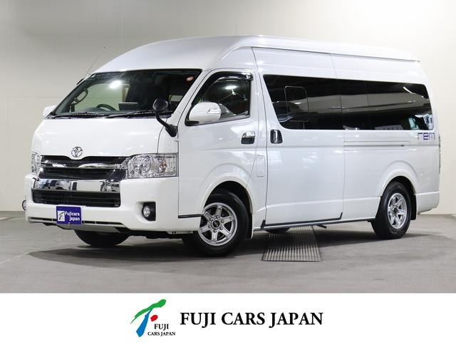 Toyota HIACE VAN 2018 — фото автомобиля