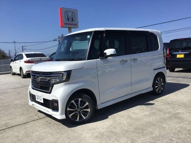 Honda N-BOX CUSTOM 2021 — фото автомобиля 1