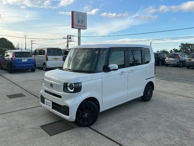 Honda N-BOX 2023 — фото автомобиля 1