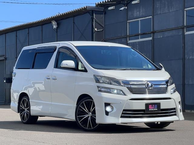 Toyota VELLFIRE 2012 — фото автомобиля 1