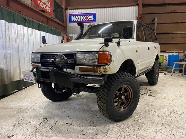 Toyota LAND CRUISER 80 1990 — фото автомобиля