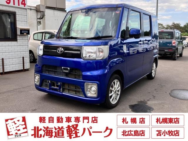 Toyota PIXIS MEGA 2016 — фото автомобиля 1