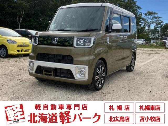 Daihatsu WAKE 2015 — фото автомобиля 1