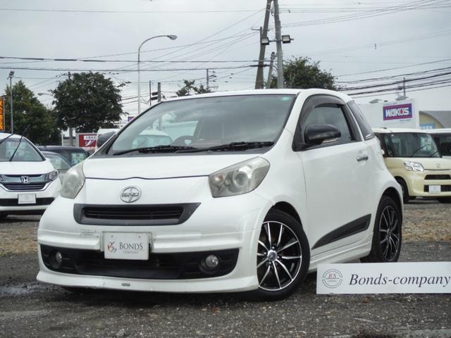 Toyota IQ 2010 — фото автомобиля