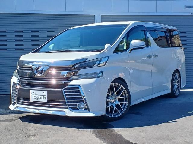 Toyota VELLFIRE 2015 — фото автомобиля 1
