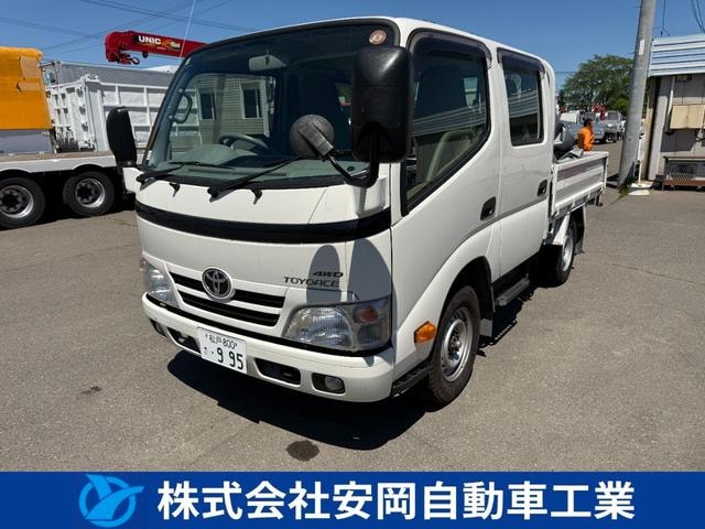 Toyota TOYOACE 2015 — фото автомобиля