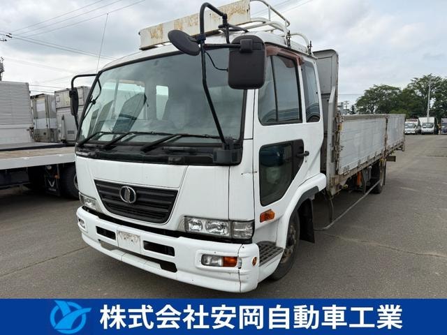 Ud Trucks CONDOR 2005 — фото автомобиля 1