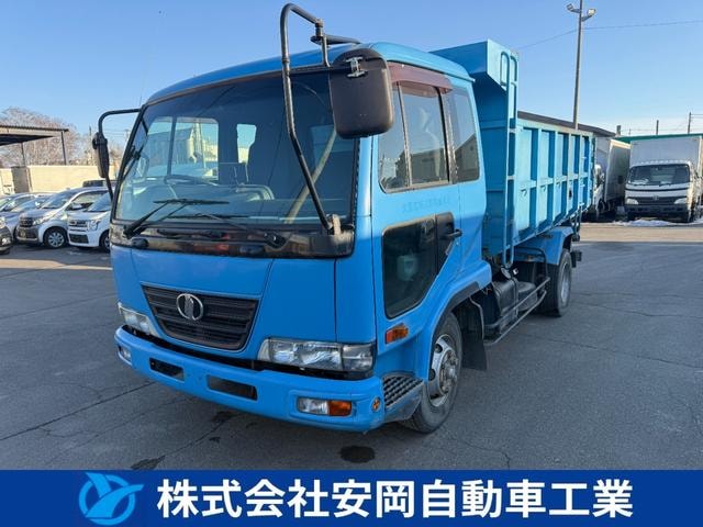 Ud Trucks CONDOR 2006 — фото автомобиля