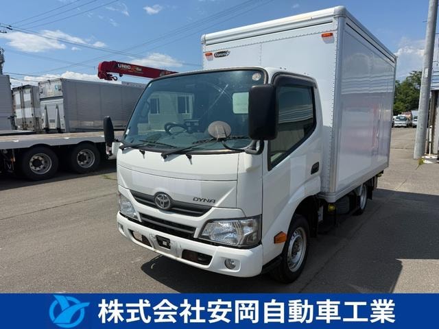 Toyota DYNA TRUCK 2017 — фото автомобиля