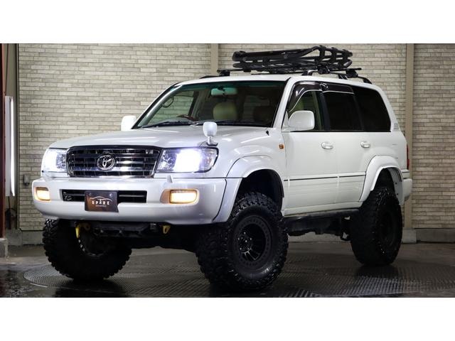 Toyota LAND CRUISER 100 2005 — фото автомобиля