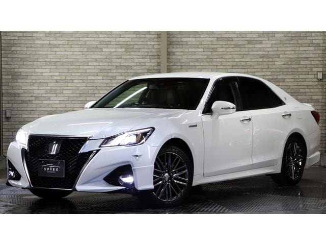 Toyota CROWN HYBRID 2016 — фото автомобиля