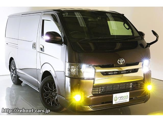 Toyota HIACE VAN 2019 — фото автомобиля 1