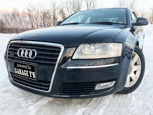 Audi A8 2008 — фото автомобиля