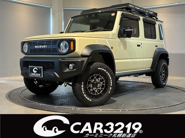 Suzuki JIMNY NOMADE 2025 — фото автомобиля