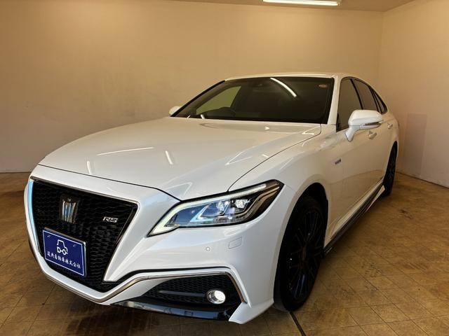 Toyota CROWN HYBRID 2018 — фото автомобиля