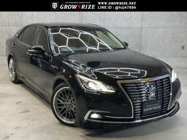 Toyota CROWN HYBRID 2016 — фото автомобиля 1