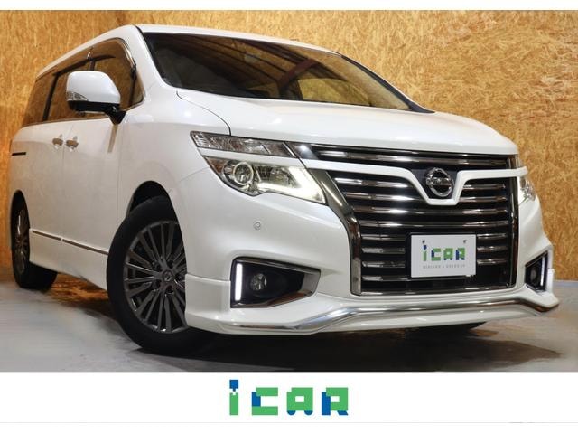 Nissan ELGRAND 2017 — фото автомобиля 1