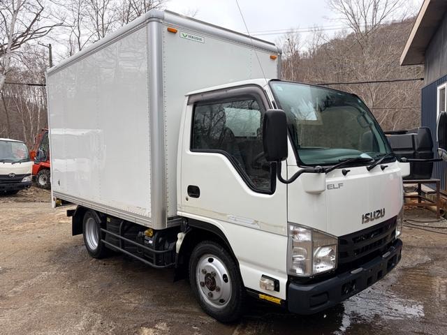 Isuzu ELF TRUCK 2017 — фото автомобиля