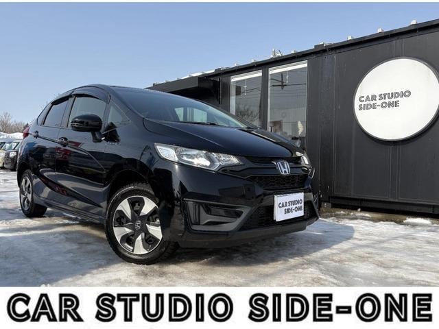 Honda FIT HYBRID 2016 — фото автомобиля