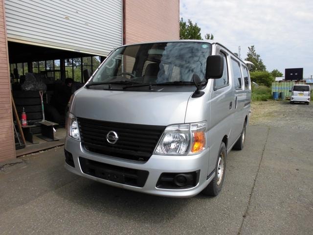 Nissan CARAVAN 2009 — фото автомобиля 1