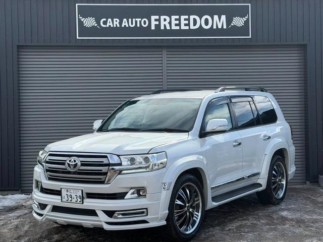 Toyota LAND CRUISER 2008 — фото автомобиля 1