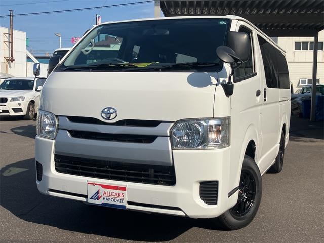 Toyota HIACE VAN 2014 — фото автомобиля