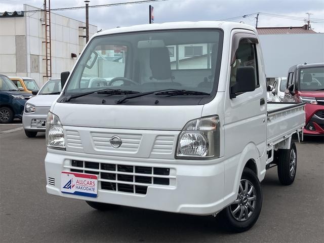 Nissan NT100CLIPPER TRUCK 2017 — фото автомобиля