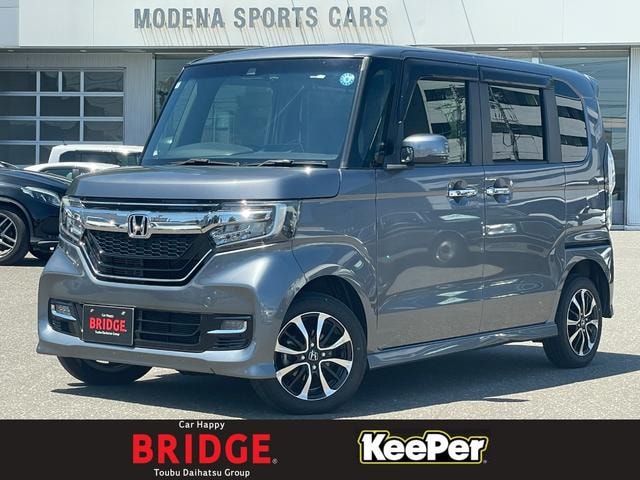Honda N-BOX CUSTOM 2018 — фото автомобиля 1