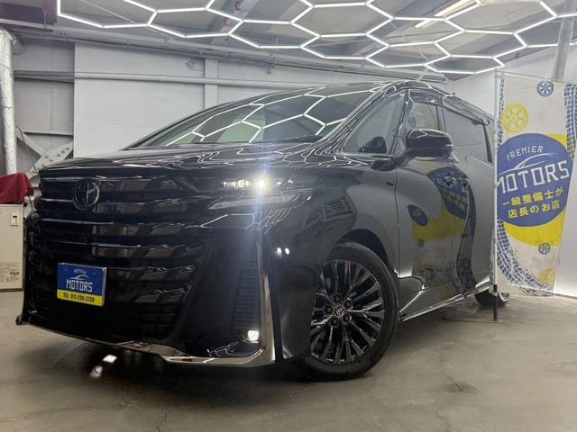 Toyota VELLFIRE 2025 — фото автомобиля 1