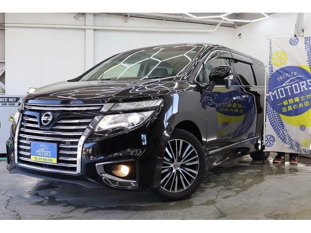 Nissan ELGRAND 2015 — фото автомобиля