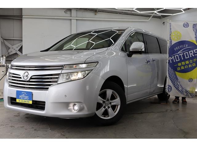 Nissan ELGRAND 2014 — фото автомобиля 1