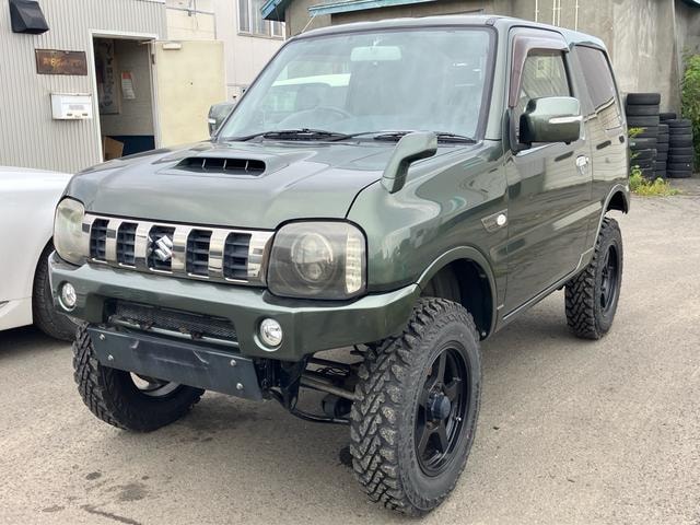 Suzuki JIMNY 2015 — фото автомобиля 1