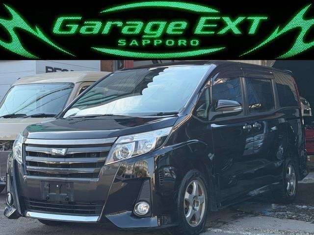 Toyota NOAH 2017 — фото автомобиля