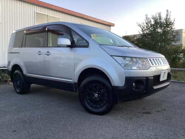 Mitsubishi DELICA D:5 2013 — фото автомобиля