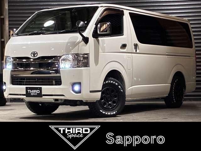 Toyota HIACE VAN 2022 — фото автомобиля 1