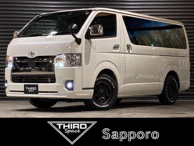 Toyota HIACE VAN 2022 — фото автомобиля 1