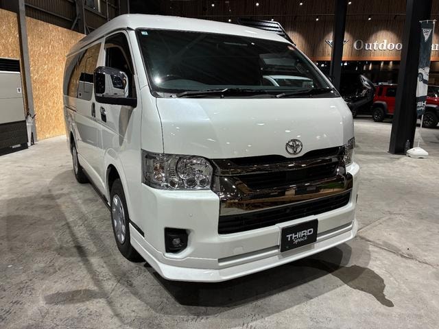 Toyota HIACE VAN 2026 — фото автомобиля