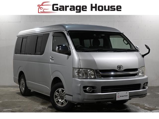 Toyota HIACE WAGON 2010 — фото автомобиля