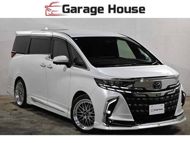 Toyota ALPHARD HYBRID 2024 — фото автомобиля