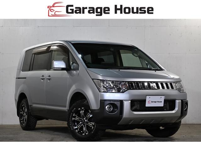 Mitsubishi DELICA D:5 2014 — фото автомобиля 1