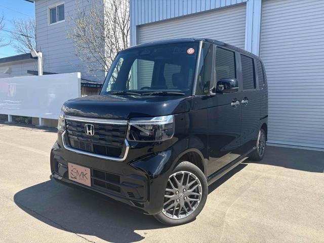 Honda N-BOX CUSTOM 2023 — фото автомобиля 1