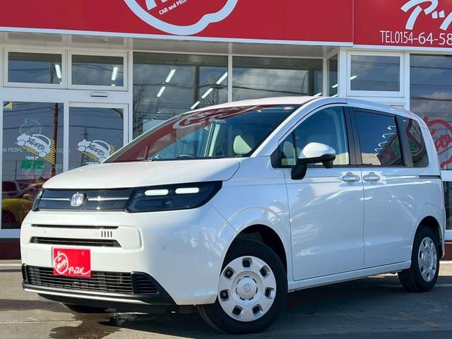 Honda FREED 2025 — фото автомобиля 1