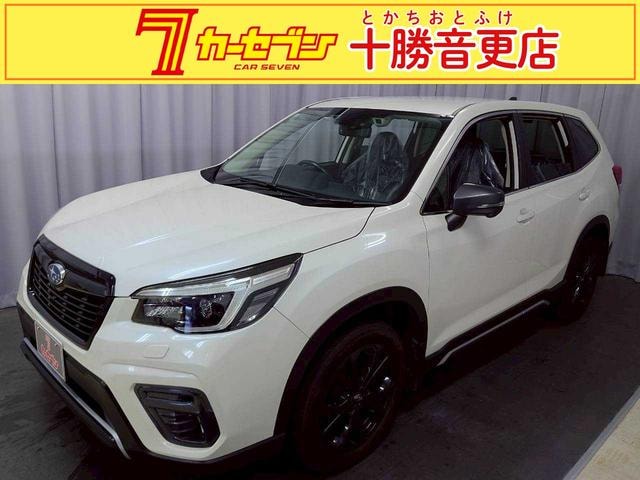 Subaru FORESTER 2021 — фото автомобиля 1