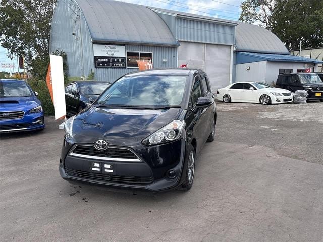 Toyota SIENTA 2017 — фото автомобиля 1