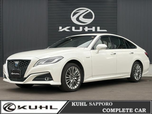 Toyota CROWN HYBRID 2019 — фото автомобиля 1